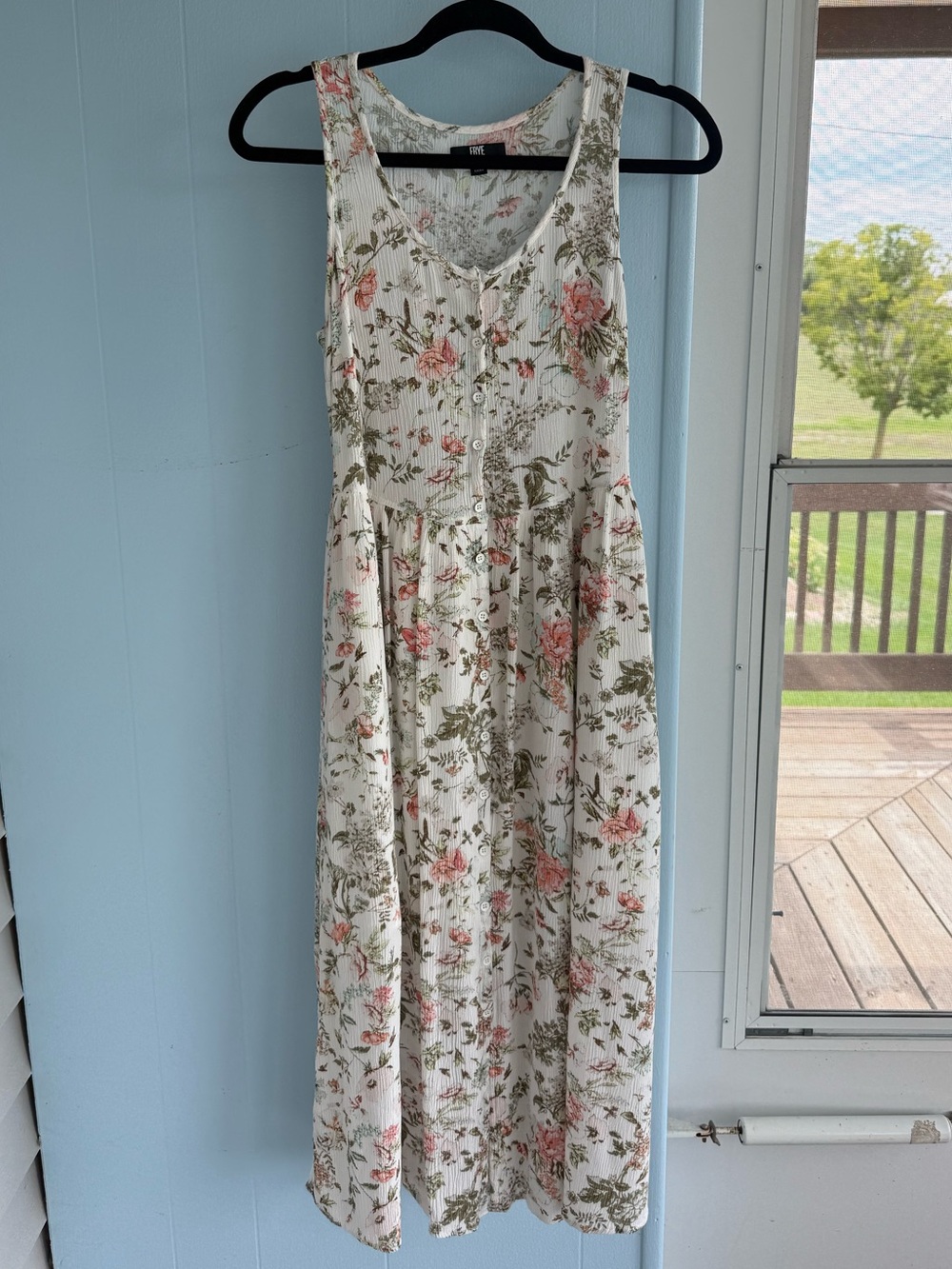 Floral Midi Dress With Pockets!